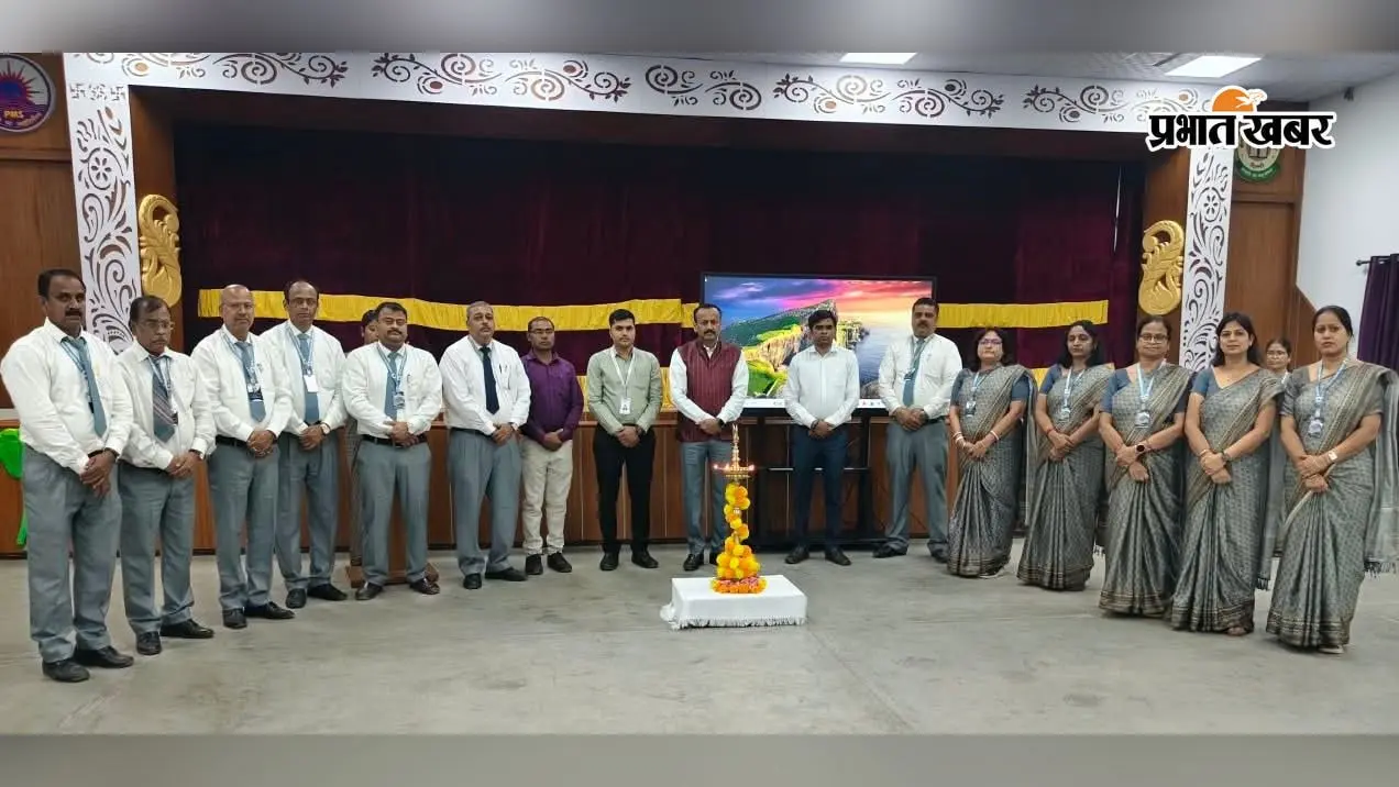 बच्चों और शिक्षकों के लिए क्यों जरूरी है वित्तीय शिक्षा? पिट्स मॉडर्न स्कूल में विशेषज्ञों ने बताए बचत और जोखिम प्रबंधन के सूत्र