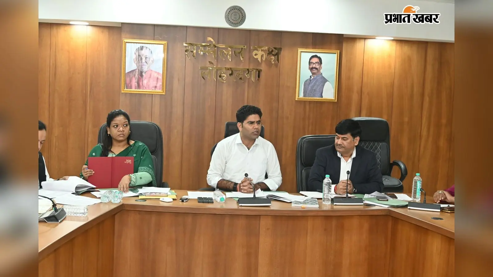SIR 2026 : लोहरदगा में वोटर लिस्ट की जांच तेज, 1 से 12 नवंबर तक घर-घर पहुंचेंगे अधिकारी