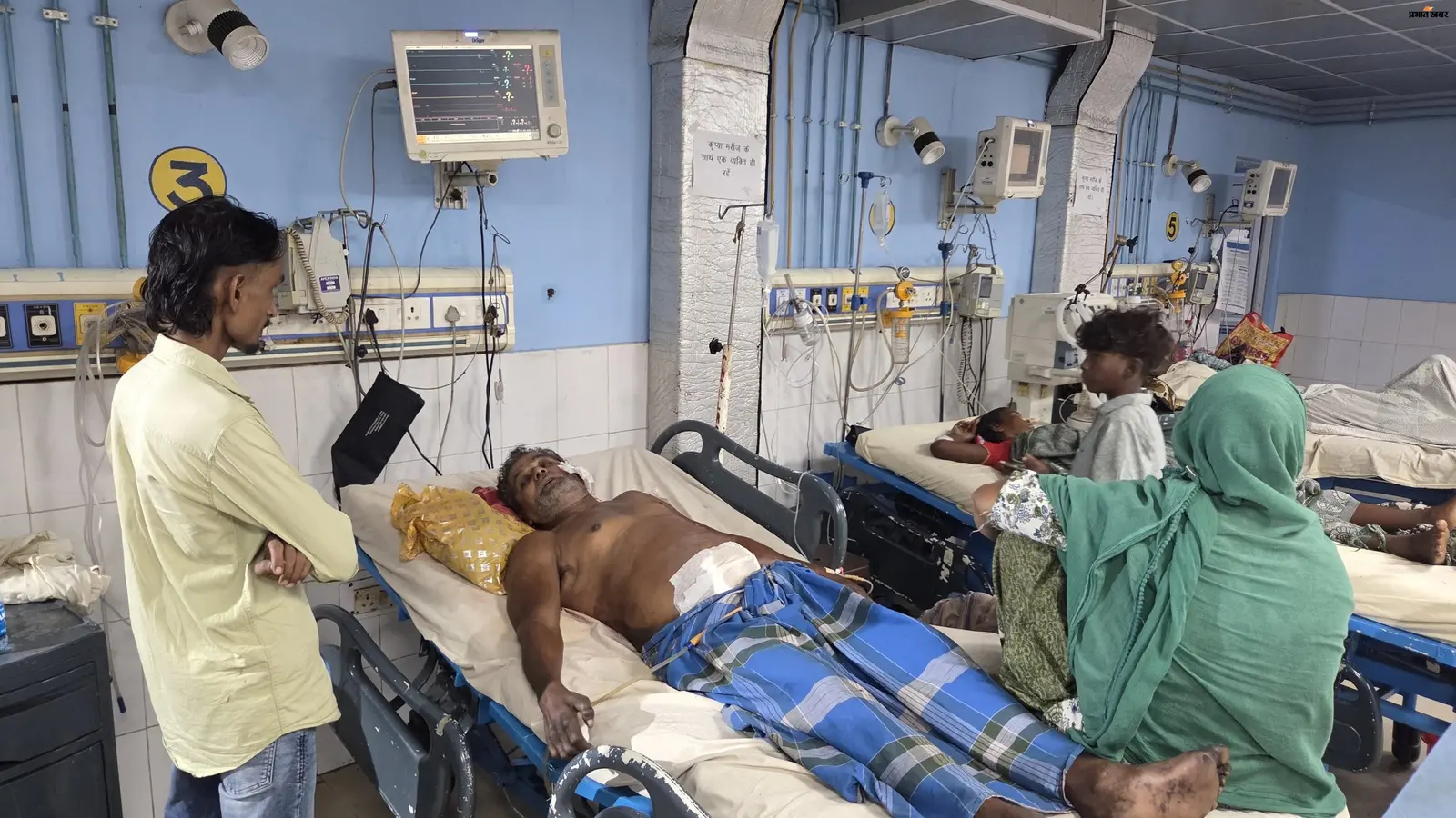 Watch Video: झरिया में सवारी बनकर बैठे नकाबपोश ने टोटो चालक पर किया चाकू से हमला, टोटो और नकदी लेकर फरार