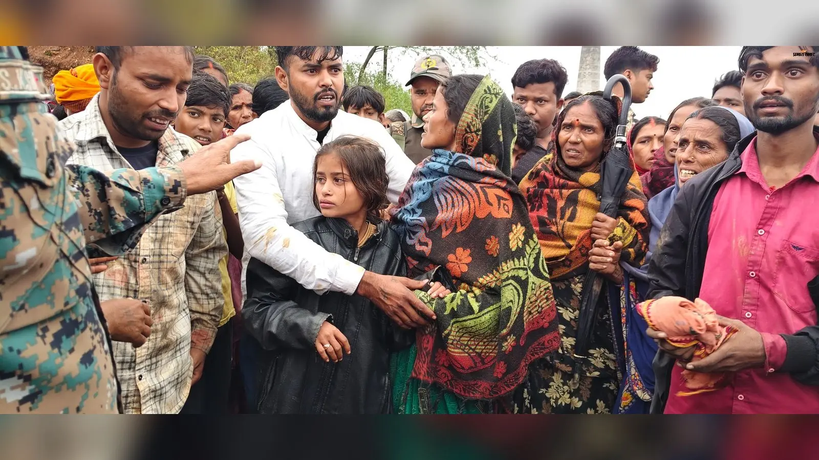 गिरिडीह हादसा: मवेशी चराने के दौरान बंद खदान के गहरे पानी में डूबे युवक का 24 घंटे बाद मिला शव