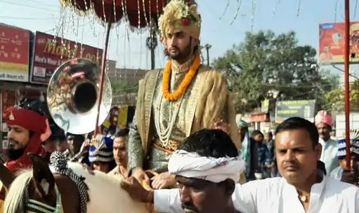 Shahabuddin Daughter Marriage: 200 गाड़ियों के साथ सिवान पहुंची बारात, खाने के लिए लगी लंबी कतार