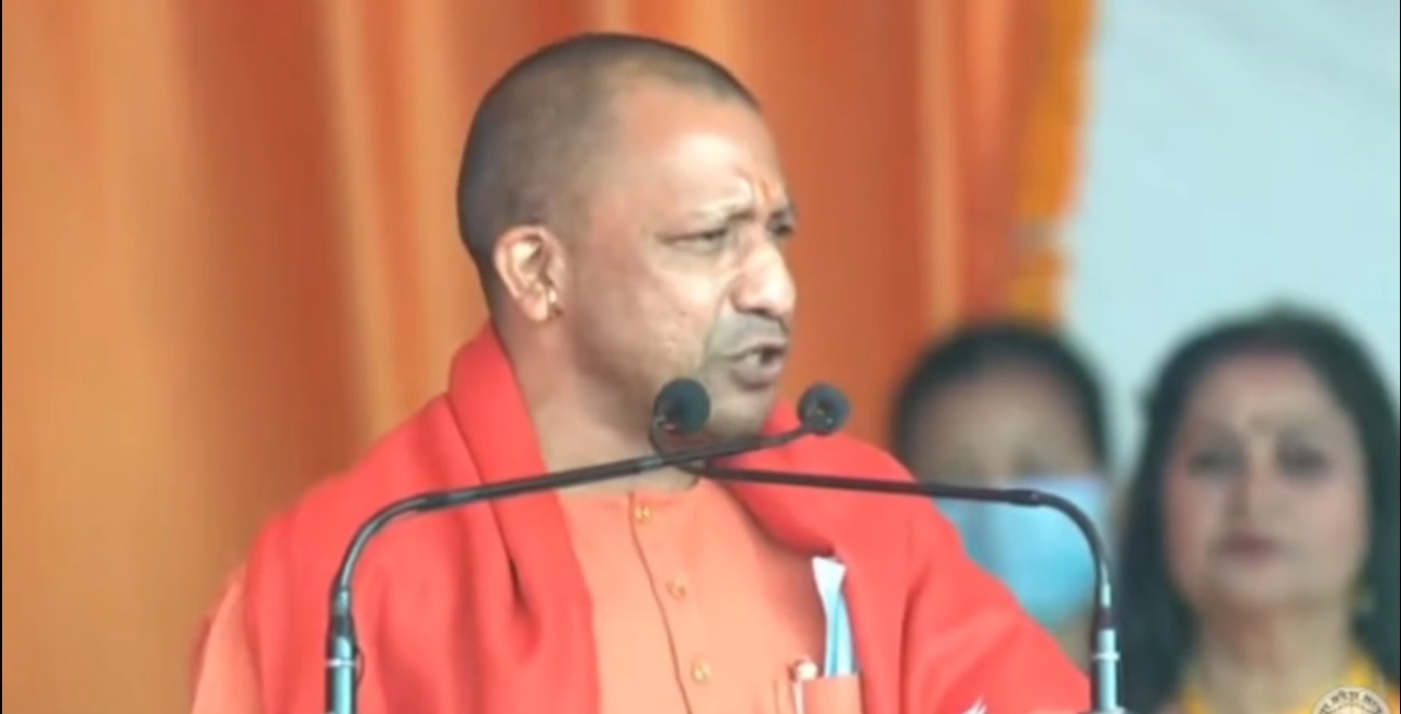 PM Modi Visit Prayagraj LIVE: PM मोदी ने महिला सशक्तिकरण को किया नमन, बोले- आज UP में सुरक्षा भी है, अधिकार भी