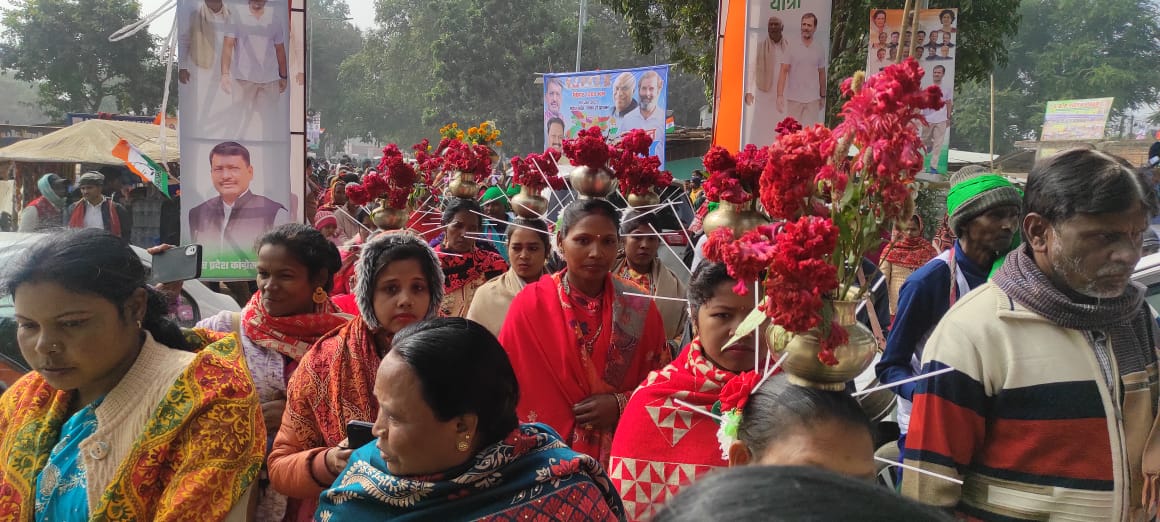 Bharat Jodo Yatra Bihar Live: बिहार में पहले पड़ाव पर पहुंचा भारत जोड़ो यात्रा, पहले दिन उमड़ा जन सैलाव