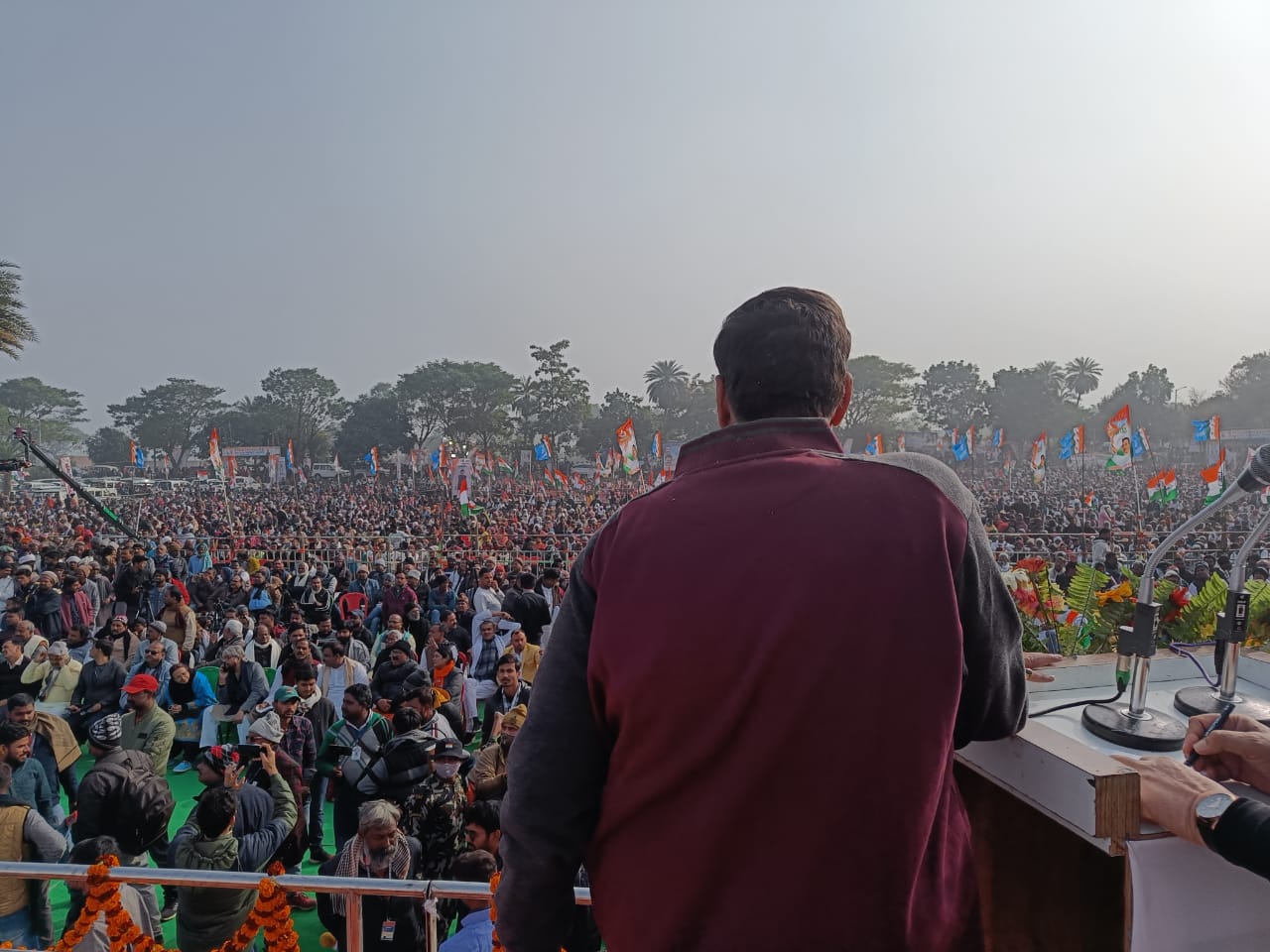 Bharat Jodo Yatra Bihar Live: बिहार में पहले पड़ाव पर पहुंचा भारत जोड़ो यात्रा, पहले दिन उमड़ा जन सैलाव