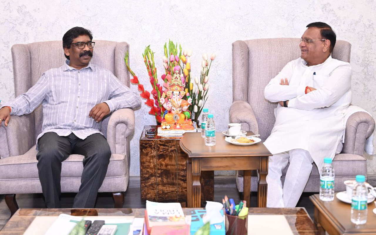 Jharkhand Breaking News LIVE: श्री चैती दुर्गा पूजा महासमिति, भुतहा तालाब पूजा पंडाल का उद्घाटन कल